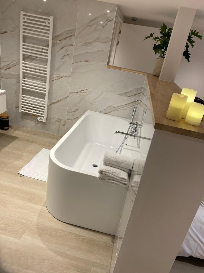 Chambres D'Hotes Eucalyptus Et Glycine Genval Luaran gambar